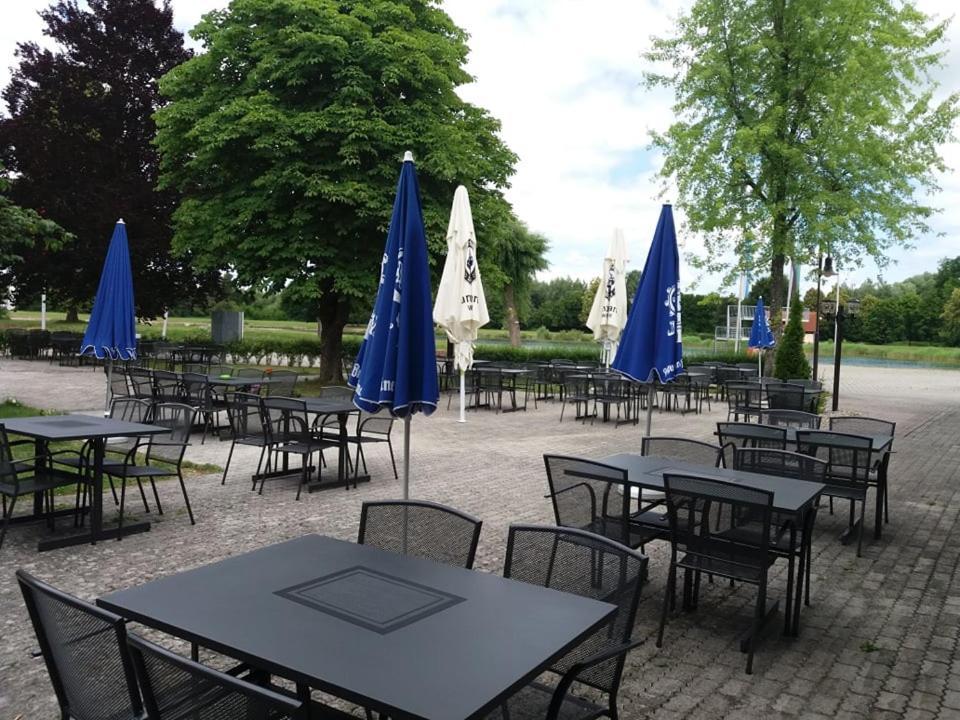 Restaurant El Greco Hostel Gundelfingen an der Donau ภายนอก รูปภาพ